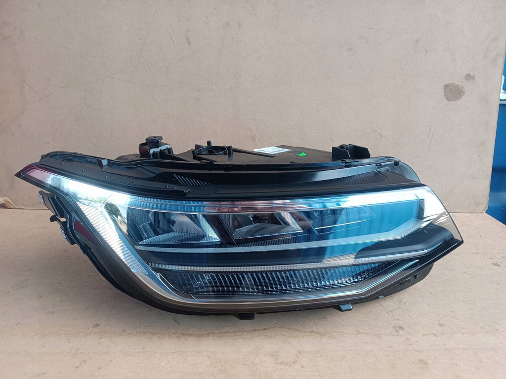 Frontscheinwerfer VW Tiguan Allspace 5NN941036B LED Rechts Headlight