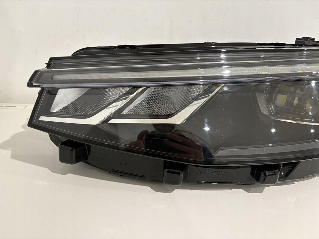 Frontscheinwerfer VW Passat 3J1941005 LED Ein Stück (Rechts oder Links) SCH8996676704it