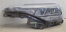 Laden Sie das Bild in den Galerie-Viewer, Frontscheinwerfer Toyota C-Hr 81150-F4180 LED Links Scheinwerfer Headlight SCH1971413304pc