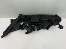 Laden Sie das Bild in den Galerie-Viewer, Frontscheinwerfer Mitsubishi Eclipse Cross LED Rechts Scheinwerfer Headlight SCH6884101996ka
