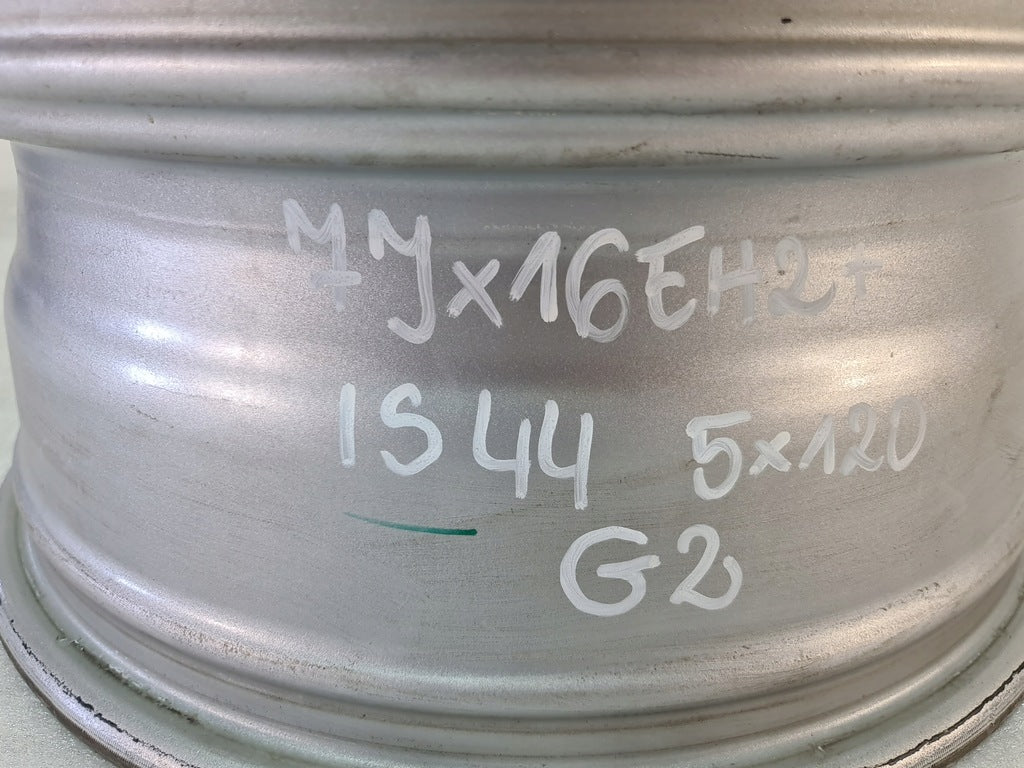 1x Alufelge 16 Zoll 7.0" 5x120 44ET Matt Silber 6779696 BMW 1 E88 E81 E82 E87 FEL7141767844no