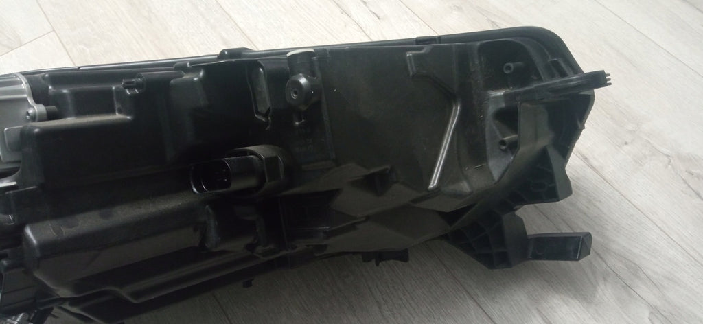 Frontscheinwerfer Skoda Octavia 5E4941015 LED Links Scheinwerfer Headlight SCH1625296747zn