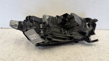 Load image into Gallery viewer, Frontscheinwerfer Skoda Octavia I 5E4941015B Full LED FALSE Headlight SCH1826589762on