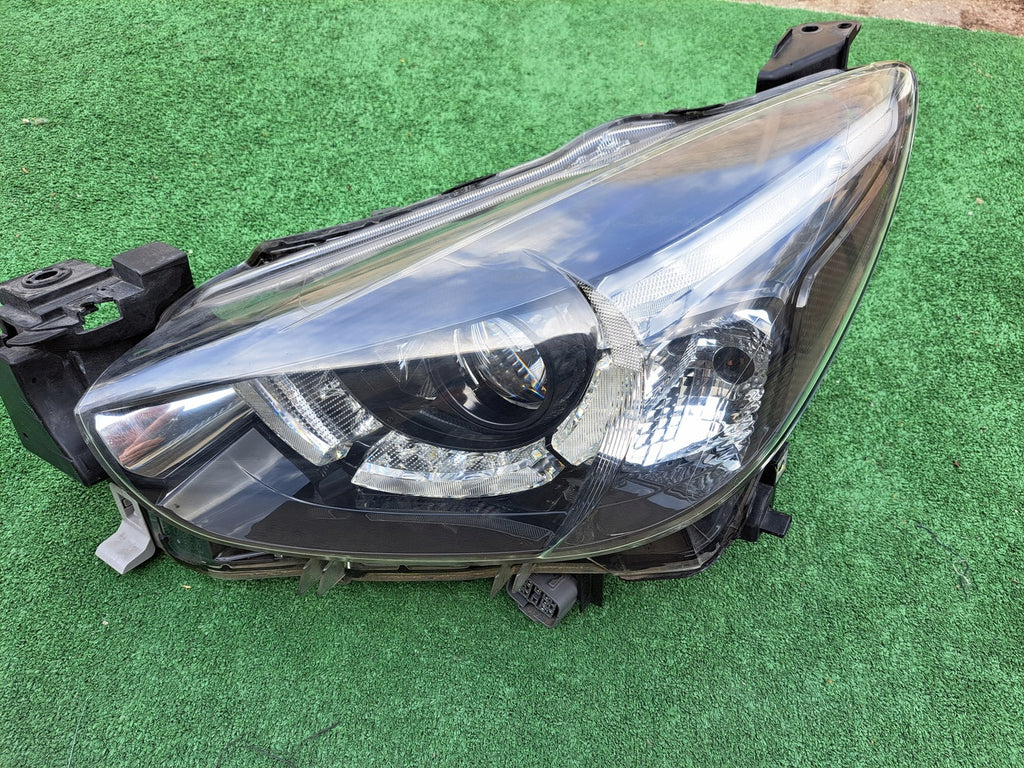 Frontscheinwerfer Mazda II D09K-51040 FULL LED Links Scheinwerfer Headlight