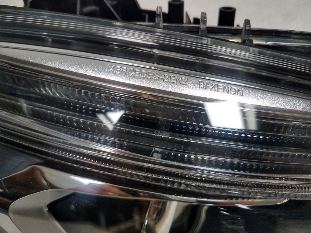 Frontscheinwerfer Mercedes-Benz Cla A1178201661 Xenon Rechts Headlight SCH8475970048hf