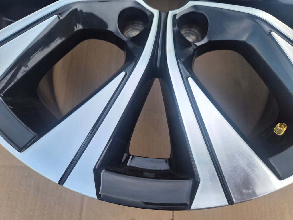 1x Alufelge 17 Zoll 7.0" 5x114.3 403001041R Renault Captur Ii Rim Wheel FEL9911672354ix