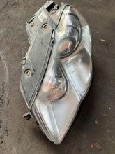 Load image into Gallery viewer, Frontscheinwerfer VW Passat 89312659 Xenon Links Scheinwerfer Headlight