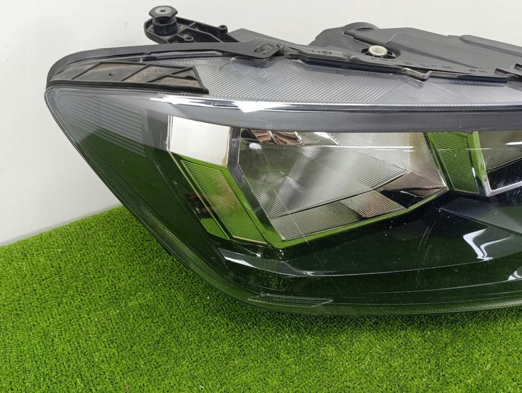 Frontscheinwerfer VW Caddy 2K8941006A Rechts Scheinwerfer Headlight SCH8253118791pa