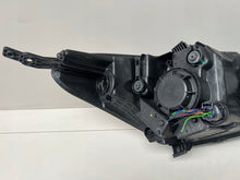 Laden Sie das Bild in den Galerie-Viewer, Frontscheinwerfer Hyundai I20 92101-4P500 Links Scheinwerfer Headlight