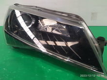 Load image into Gallery viewer, Frontscheinwerfer Skoda Superb III 3V1941016A Bi-Xenon Rechts Headlight