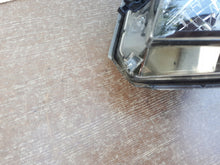 Load image into Gallery viewer, Frontscheinwerfer Honda Hrv Hr-V Links Scheinwerfer Headlight