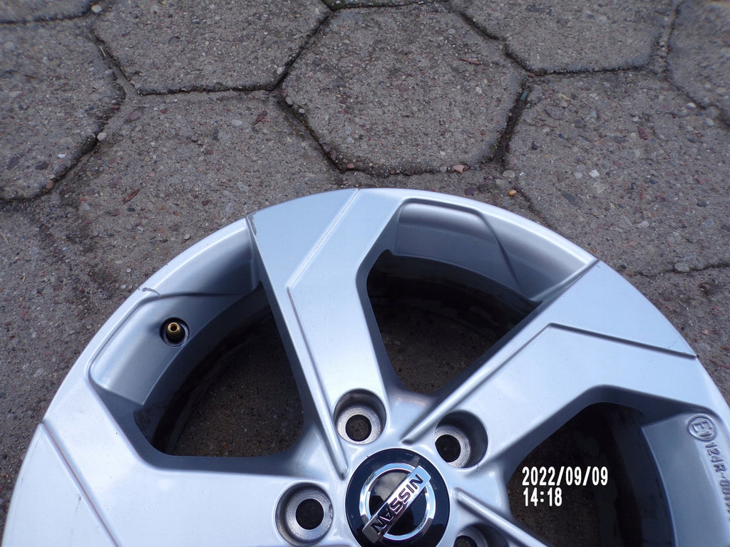 1x Alufelge 17 Zoll 7.0" 5x114.3 40ET KB409-6U200 Nissan Xtrail X-Trail Qashqai