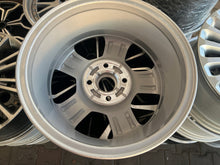 Load image into Gallery viewer, 1x Alufelge 15 Zoll 6.0" 4x108 ET76-1007-AB Ford B Max Rim Wheel FEL1502150088uq