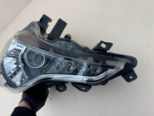 Load image into Gallery viewer, Frontscheinwerfer Toyota Land Cruiser 13R-A Rechts Scheinwerfer Headlight SCH2438201121zi