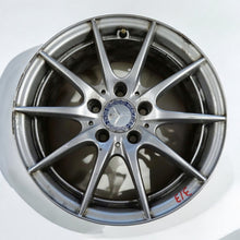 Laden Sie das Bild in den Galerie-Viewer, 1x Alufelge 16 Zoll 7.0&quot; 5x112 A2044015702 Mercedes-Benz Rim Wheel