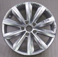 Load image into Gallery viewer, 1x Alufelge 17 Zoll 7.5" 5x112 47ET Glanz Silber 3AA601025F VW Passat B7 FEL8174305696xo