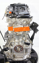 Laden Sie das Bild in den Galerie-Viewer, Motor Mazda Toyota 2 Kb Yaris M15A 1.5 32TKm 2020 Benzin Engine Unkomplett