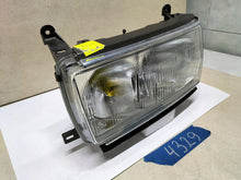 Laden Sie das Bild in den Galerie-Viewer, Frontscheinwerfer Toyota Land Cruiser FALSE Scheinwerfer Headlight SCH9622321242pf