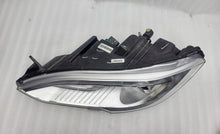 Laden Sie das Bild in den Galerie-Viewer, Frontscheinwerfer Tesla Model S 1012224-00-C Xenon Ein Stück (Rechts oder Links)