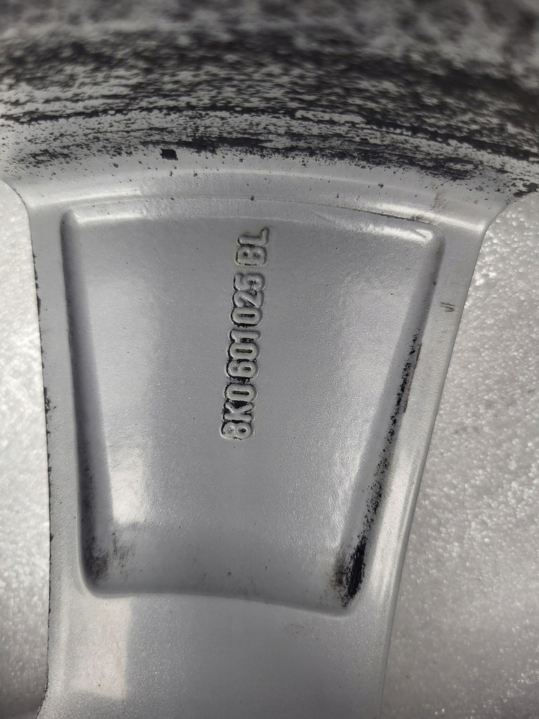 1x Alufelge 18 Zoll 8.0" 5x112 26ET Glanz Silber 8K0601025BL Audi A4 Rim Wheel