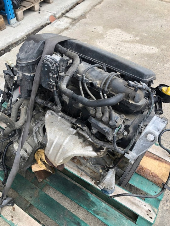 Motor Dacia Logan D4F732 1.4 89TKm Benzin Engine Komplett MOT6167158892pn