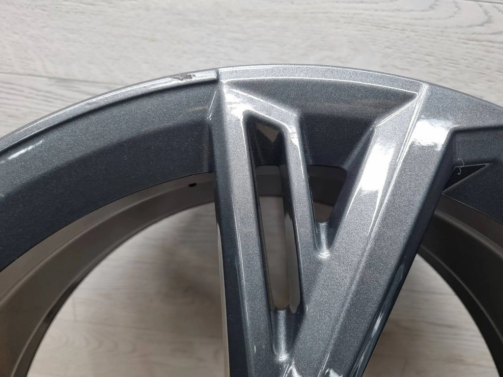 1x Alufelge 18 Zoll 8.0" 5x112 46ET 8Y0601025G Audi A3 Rim Wheel