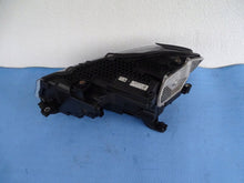 Load image into Gallery viewer, Frontscheinwerfer VW Caddy V 2K8941036 Rechts Scheinwerfer Headlight SCH3902170780re