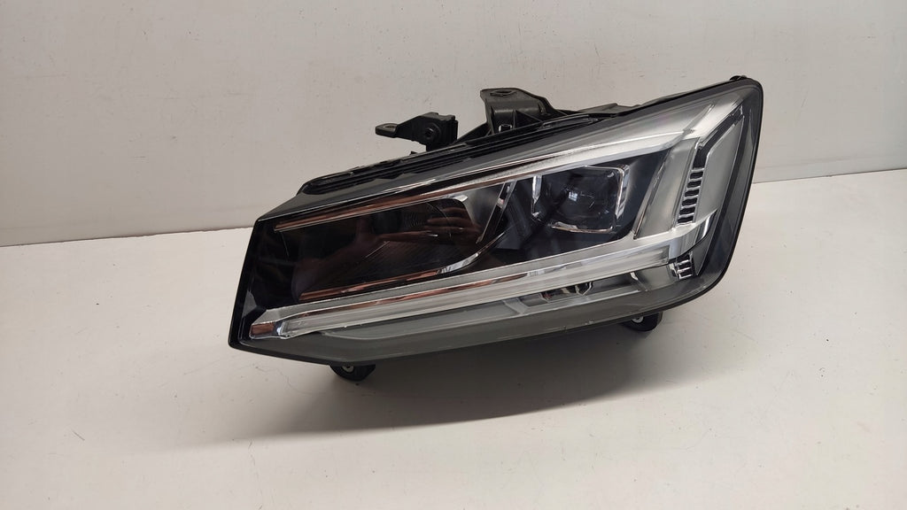 Frontscheinwerfer Audi Q2 81A941033 LED Links Scheinwerfer Headlight