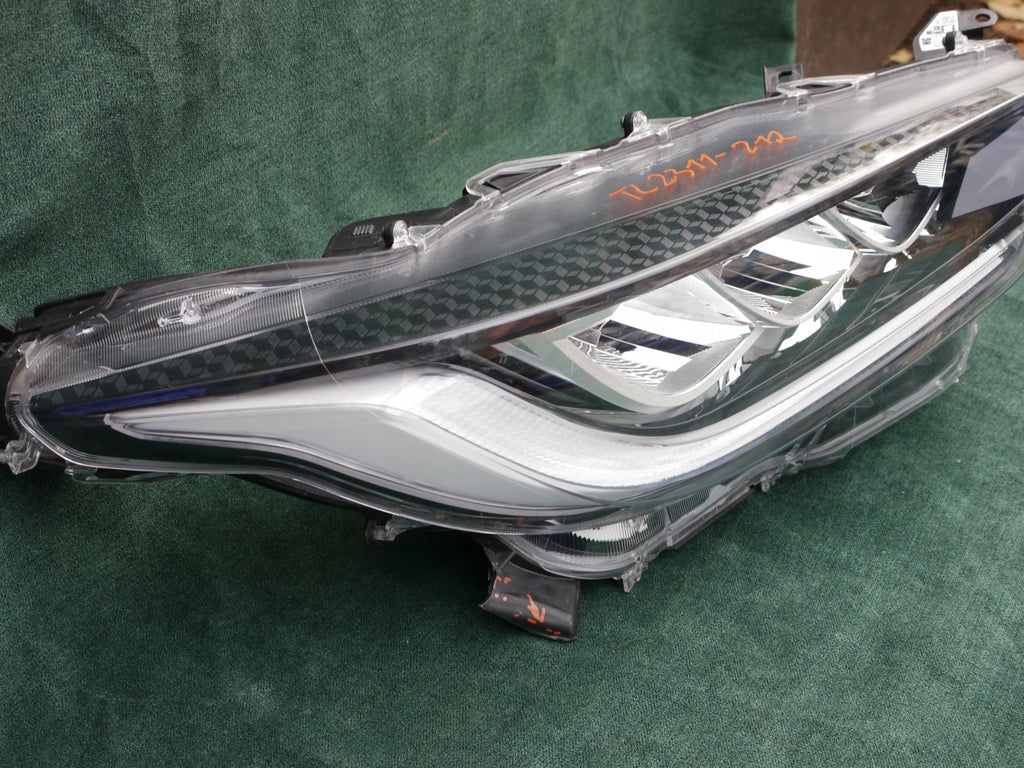 Frontscheinwerfer Toyota Yaris 81110-K0081 Full LED Rechts Headlight SCH1770833189li