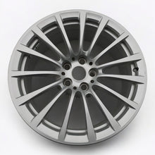 Load image into Gallery viewer, 1x Alufelge 18 Zoll 8.0&quot; 5x112 30ET 6861224 BMW 5 G31 G30 Rim Wheel