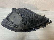 Laden Sie das Bild in den Galerie-Viewer, Frontscheinwerfer Mercedes-Benz W177 A1779064703 Full LED Links Headlight SCH2447035242ma