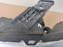 Laden Sie das Bild in den Galerie-Viewer, Frontscheinwerfer Mitsubishi Eclipse Cross 8301D185 LED Links Headlight