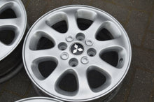 Load image into Gallery viewer, 4x Alufelge 15 Zoll 6.0" 4x114.3 44ET Mitsubishi Space Star Rim Wheel FEL2568470990vf