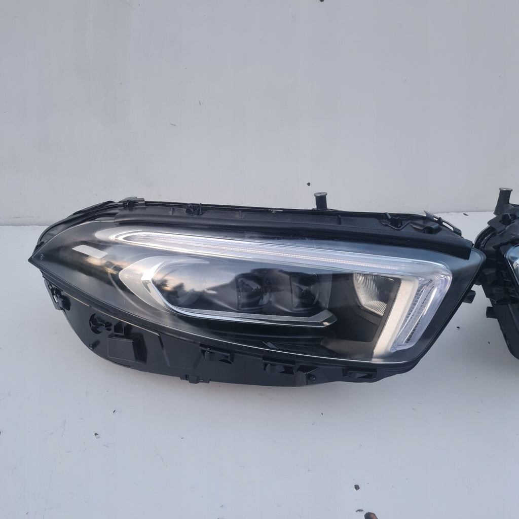 Frontscheinwerfer Mercedes-Benz W177 W1779065600 Xenon Rechts oder Links SCH5153944543wr