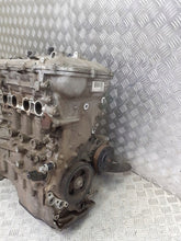 Laden Sie das Bild in den Galerie-Viewer, Motor Toyota Avensis 1ZR-FAE 1.6 VVTI 132PS 179TKm 2009 Benzin Engine Unkomplett MOT1597812146wc