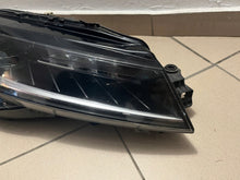 Laden Sie das Bild in den Galerie-Viewer, Frontscheinwerfer Skoda Superb III 3V1941016D Rechts Scheinwerfer Headlight SCH8764000556xs