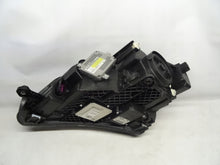 Laden Sie das Bild in den Galerie-Viewer, Frontscheinwerfer Skoda Superb III 3V1941016A Xenon Rechts Headlight