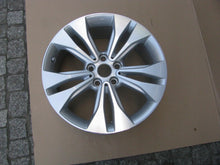 Laden Sie das Bild in den Galerie-Viewer, 1x Alufelge 18 Zoll 7.5" 5x120 51ET Glanz Silber 6881443 BMW Rim Wheel FEL5751166439pv
