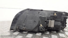 Laden Sie das Bild in den Galerie-Viewer, Frontscheinwerfer Volvo V50 30763034 Rechts Scheinwerfer Headlight SCH8415666296qh
