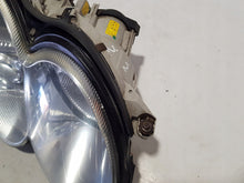 Load image into Gallery viewer, Frontscheinwerfer Mercedes-Benz Sl R230 A2308206261 Xenon Rechts Headlight