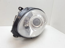 Laden Sie das Bild in den Galerie-Viewer, Frontscheinwerfer Mercedes-Benz W251 A2518260291 Rechts Scheinwerfer Headlight SCH8467964423fv