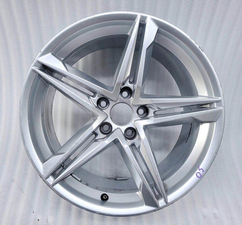 1x Alufelge 18 Zoll 8.5" 5x112 29ET Glanz Silber 8W0601025 Audi Rim Wheel