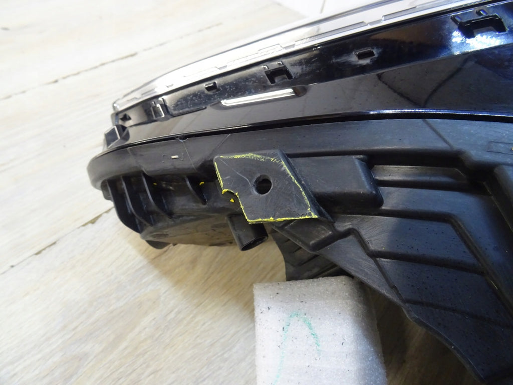 Frontscheinwerfer Volvo 80000628 Rechts Scheinwerfer Headlight SCH7977266130kw