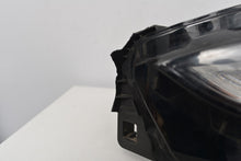 Laden Sie das Bild in den Galerie-Viewer, Frontscheinwerfer Mazda III GRF5-51040 LED Links Scheinwerfer Headlight