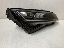 Laden Sie das Bild in den Galerie-Viewer, Frontscheinwerfer Skoda Superb III 3V1941016D LED Rechts Scheinwerfer Headlight