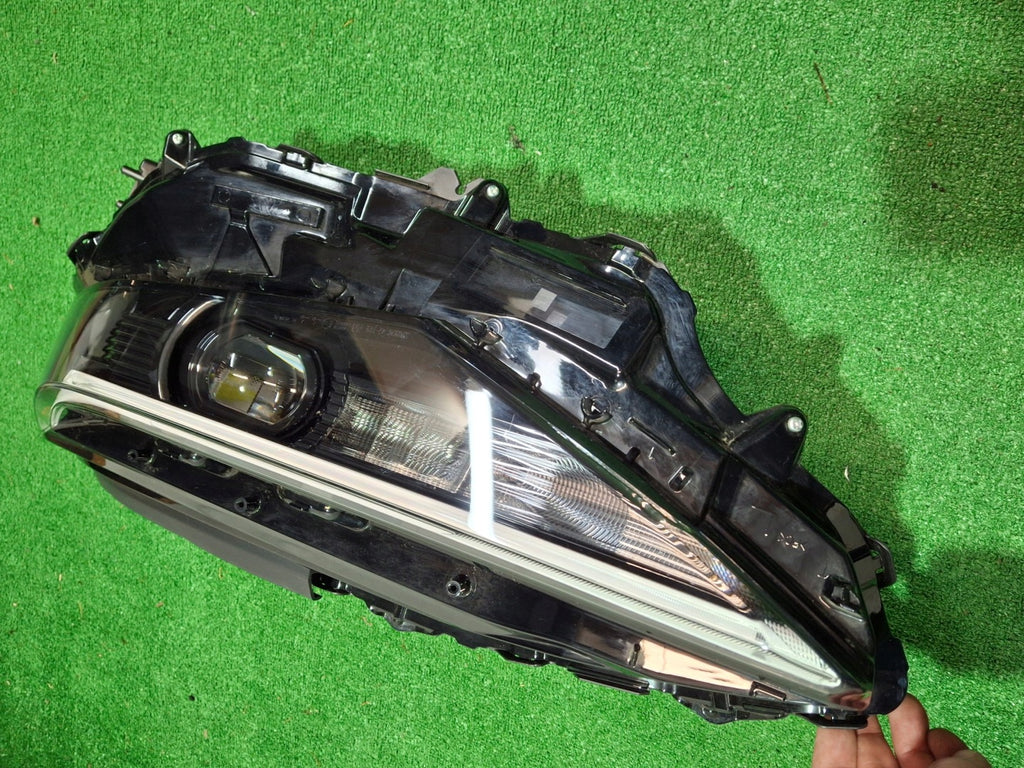 Frontscheinwerfer Toyota I Ein Stück (Rechts oder Links) Scheinwerfer Headlight SCH2959252390ve