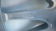 Laden Sie das Bild in den Galerie-Viewer, 1x Alufelge 19 Zoll 8.5" 5x112 31 5ET A2234011100 Mercedes-Benz W223 Rim Wheel FEL1273967629ay
