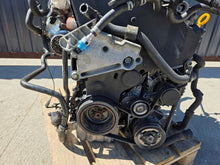 Load image into Gallery viewer, Motor Audi Seat Skoda VW I CRK 1.6 TDI 164TKm Diesel Engine Komplett MOT7022693282jk