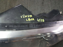 Laden Sie das Bild in den Galerie-Viewer, Frontscheinwerfer Kia Venga 1P921-01000 Halogen Links Scheinwerfer Headlight