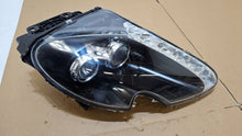 Laden Sie das Bild in den Galerie-Viewer, Frontscheinwerfer Aston Martin Vantage 6G3313W029BD Rechts Headlight SCH7944800039mu